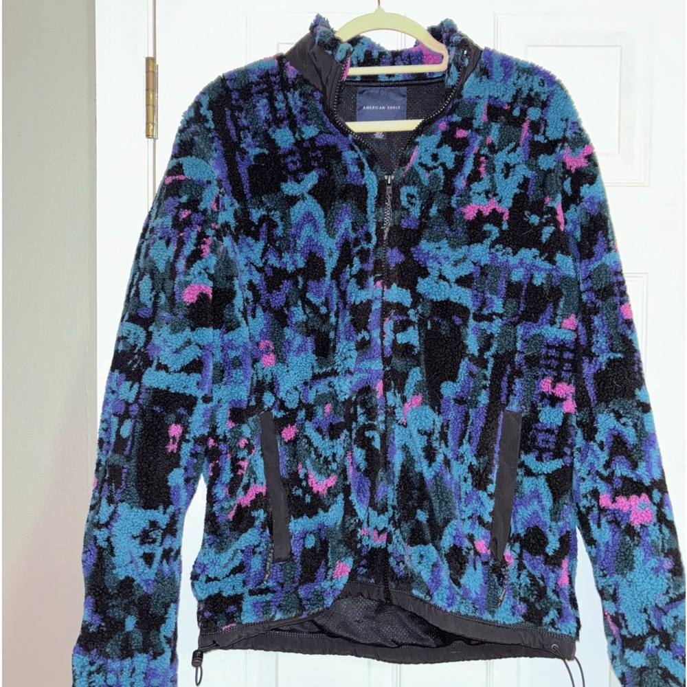 Patterned fleece zip up jacket